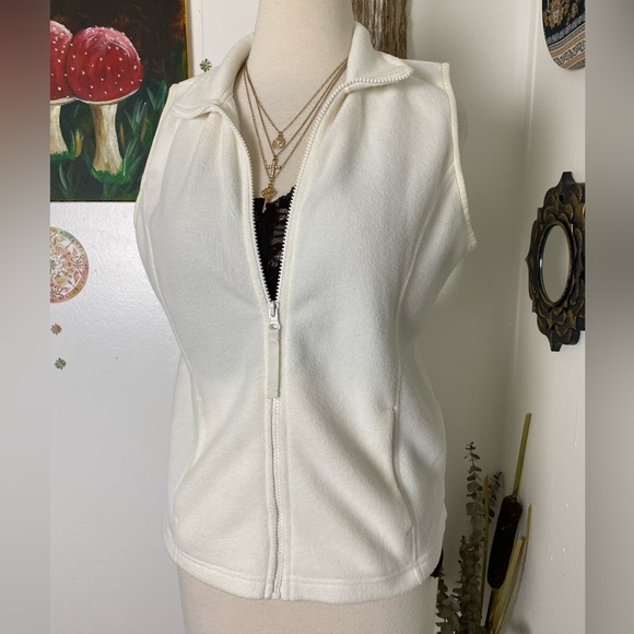 Hike bike boat in this spring vest by Made for Life cream zip up pockets vest M - Picture 1 of 9